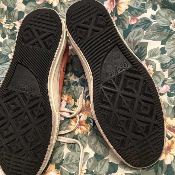 Custom Made leather Chuck Taylor converse/ UNIQUE - Picture 6 of 9